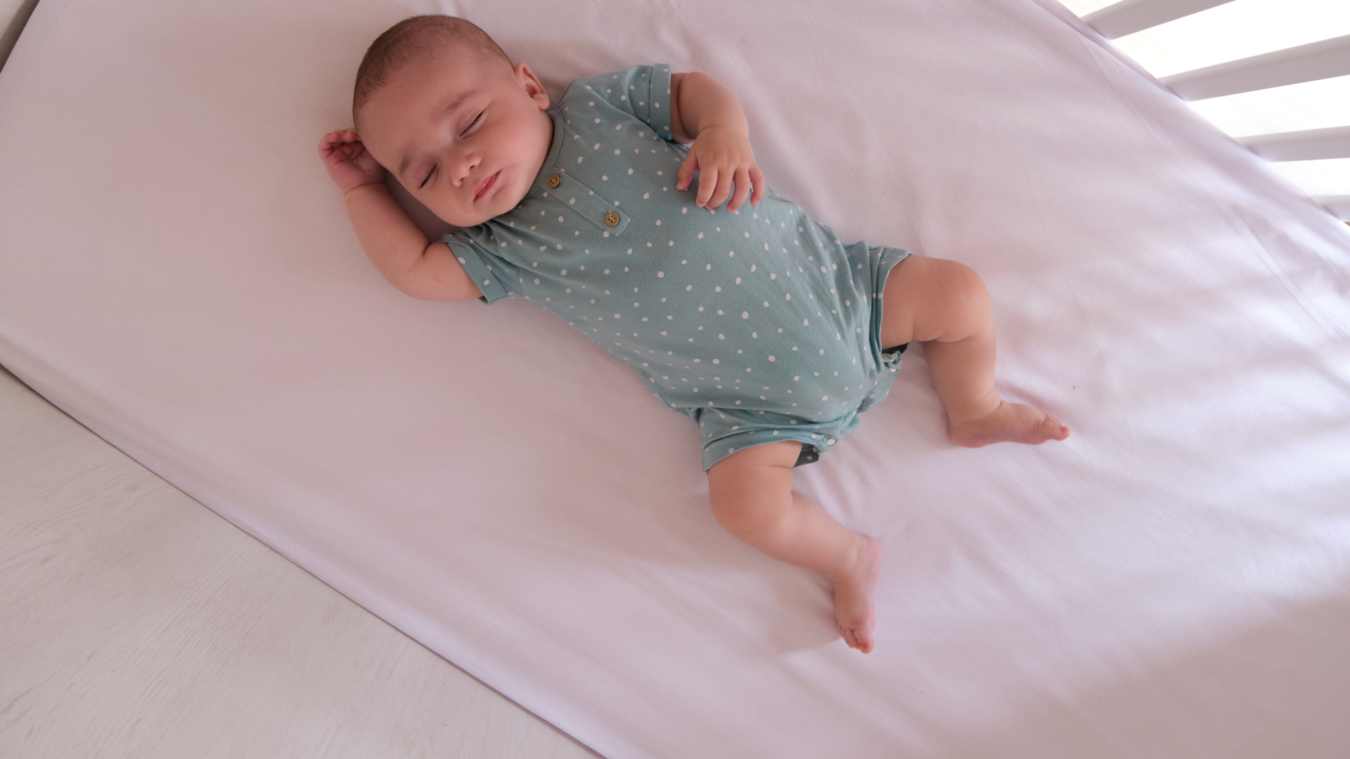 Bébé à 4 mois : croissance et sommeil